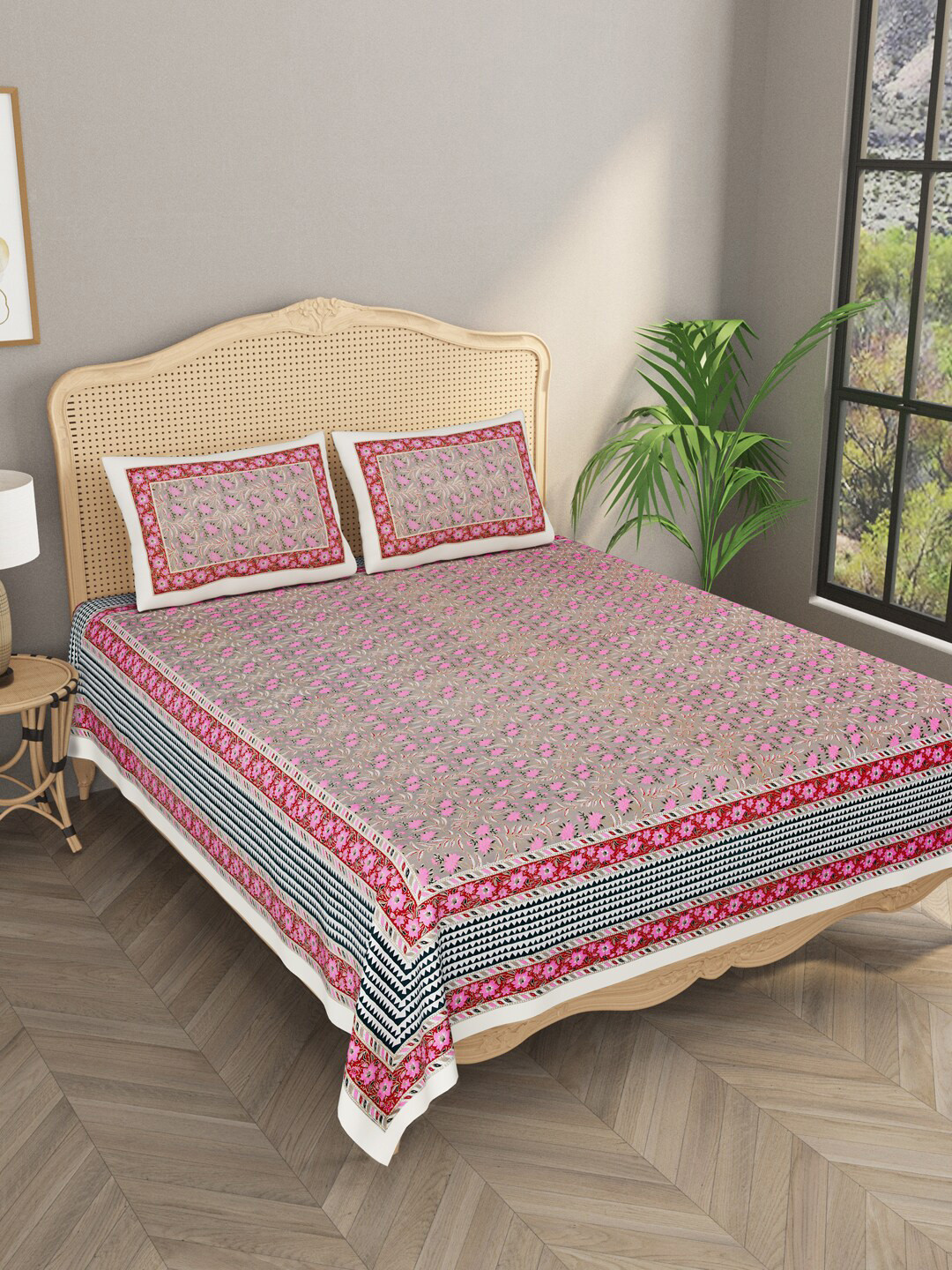 

Gulaab Jaipur Purple Floral 600 TC 1 King Bedsheet with 2 Pillow Covers
