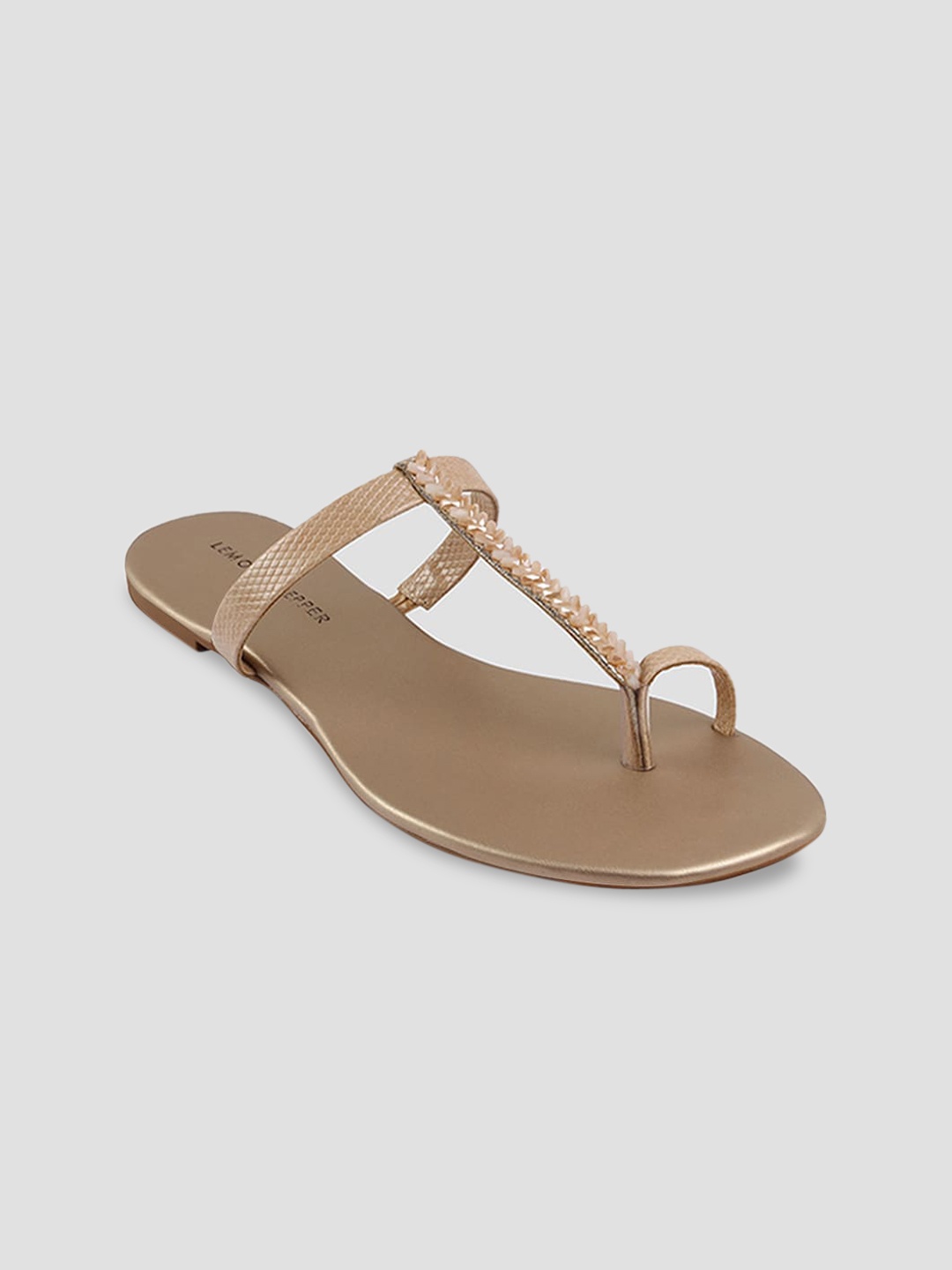 

LEMON & PEPPER Women Gold-Toned Textured Embellished One Toe Flats