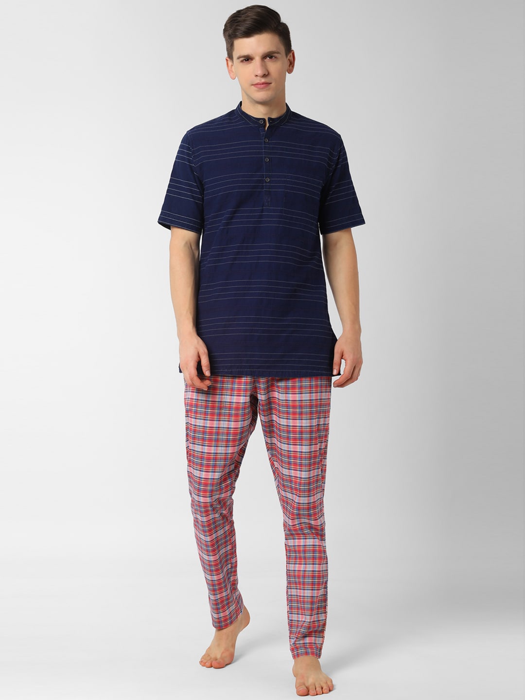 

Peter England Men Navy Blue & Red Striped Pure Cotton Night suit