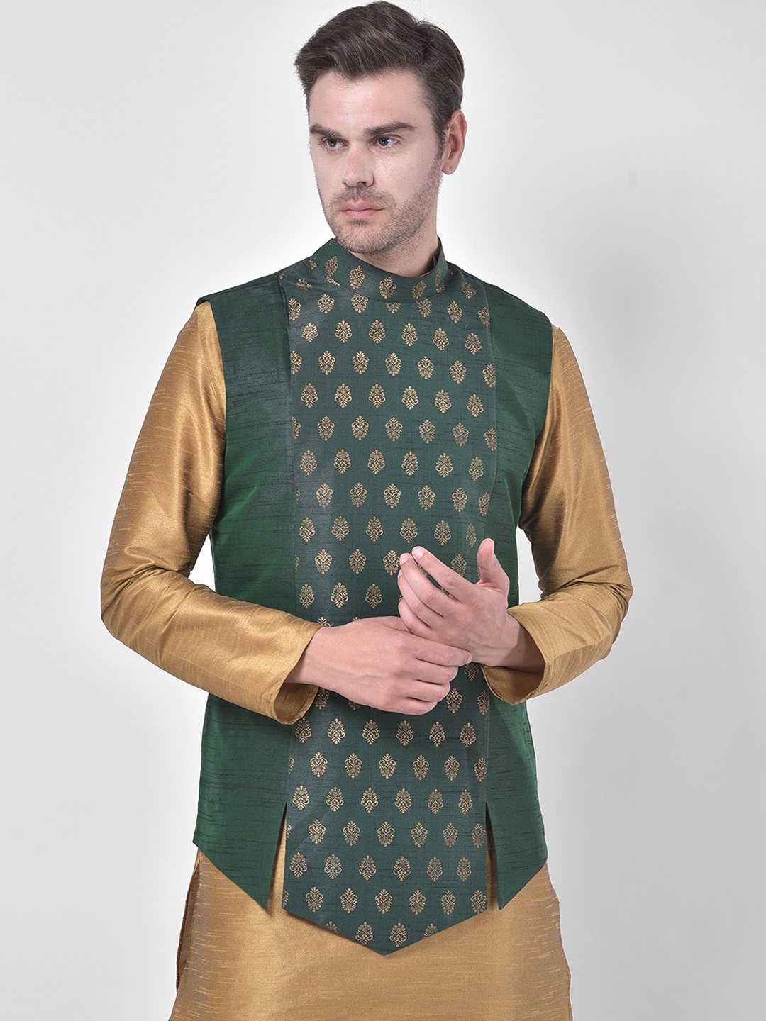 

DEYANN Men Green & Gold Printed Woven Design Nehru Jacket