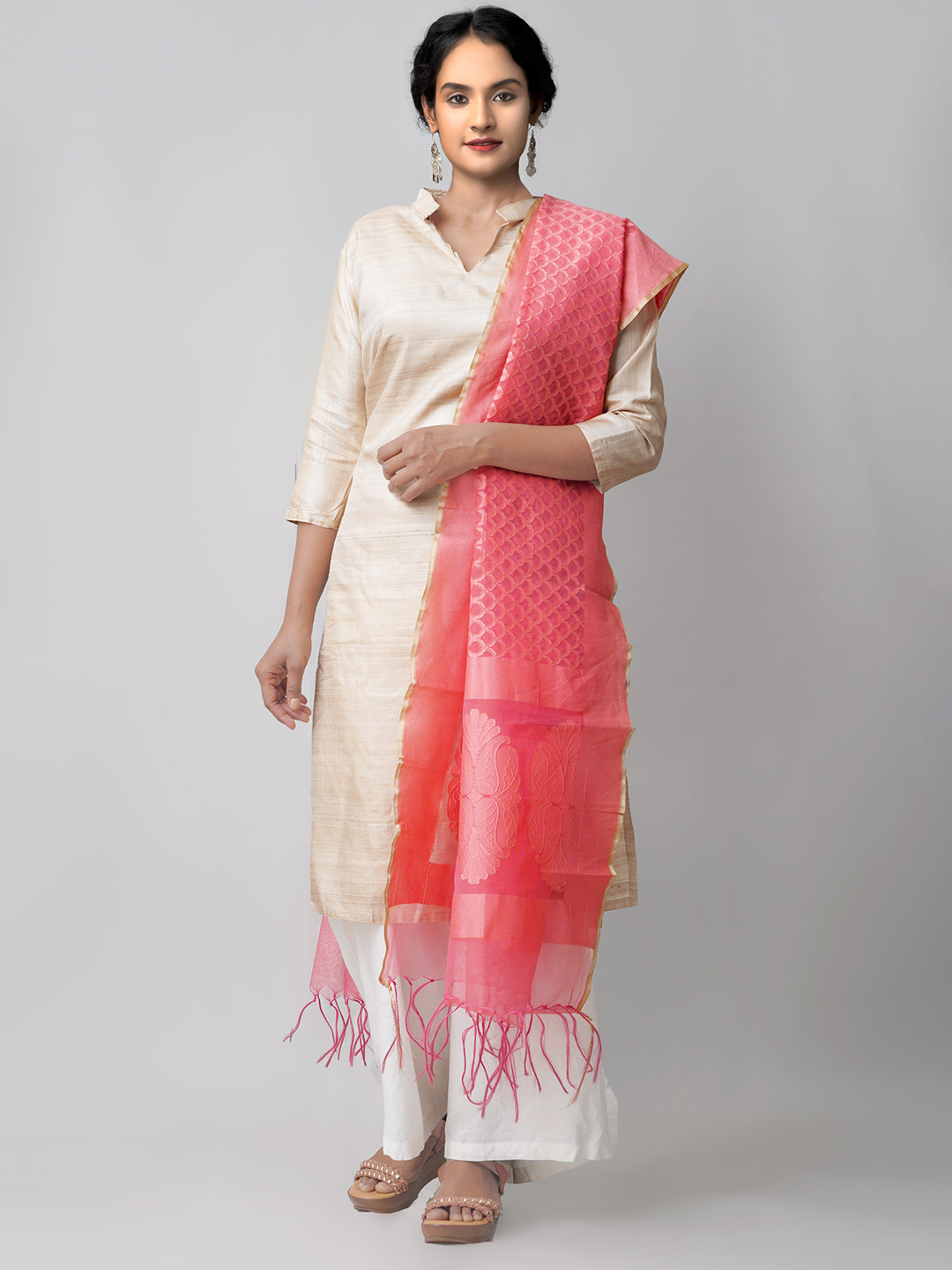 

Unnati Silks Pink Ethnic Motifs Woven Design Dupatta