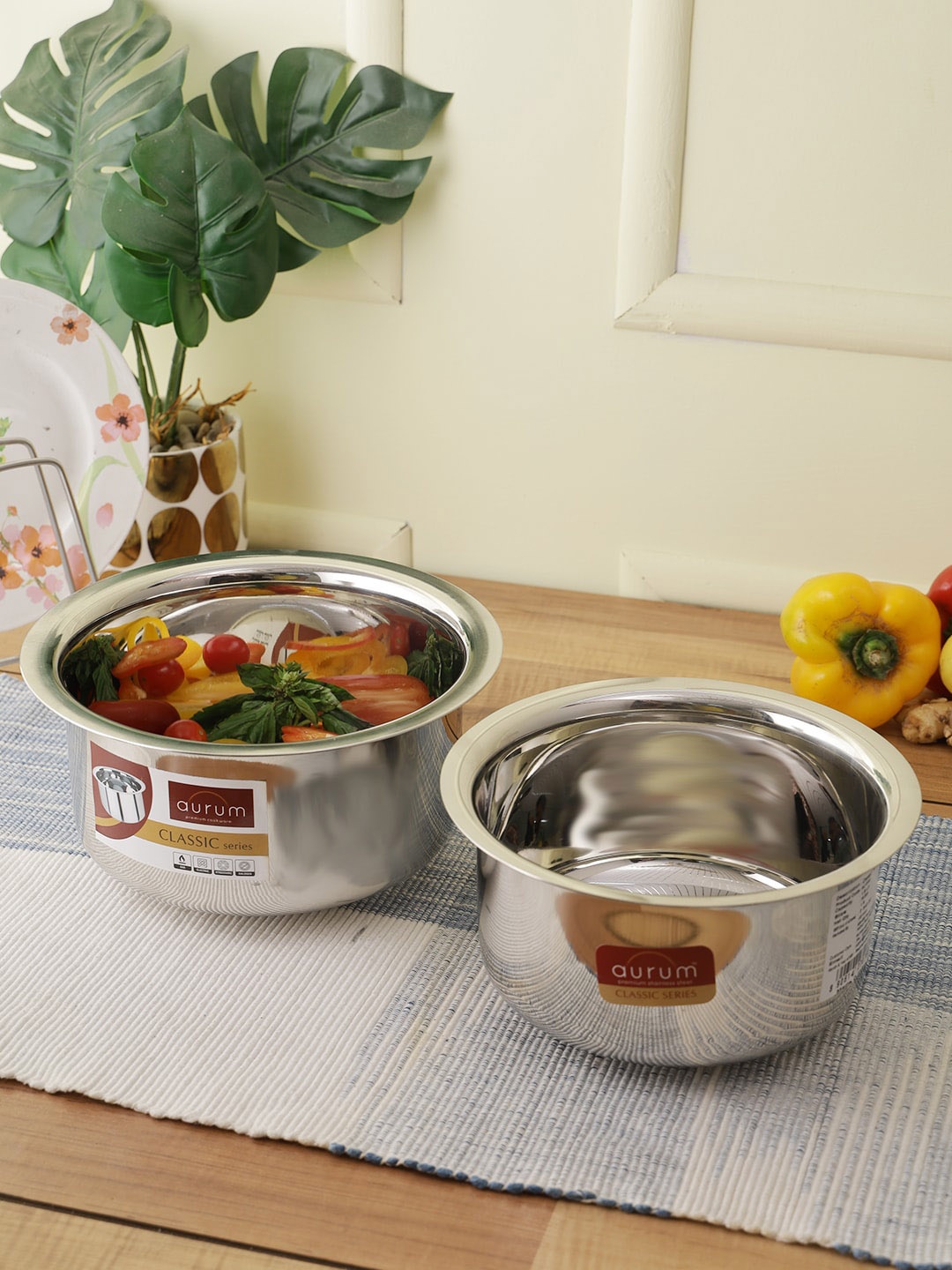 

AURUM Set Of 2 Silver-Toned Solid Classic Stainless Steel Tope