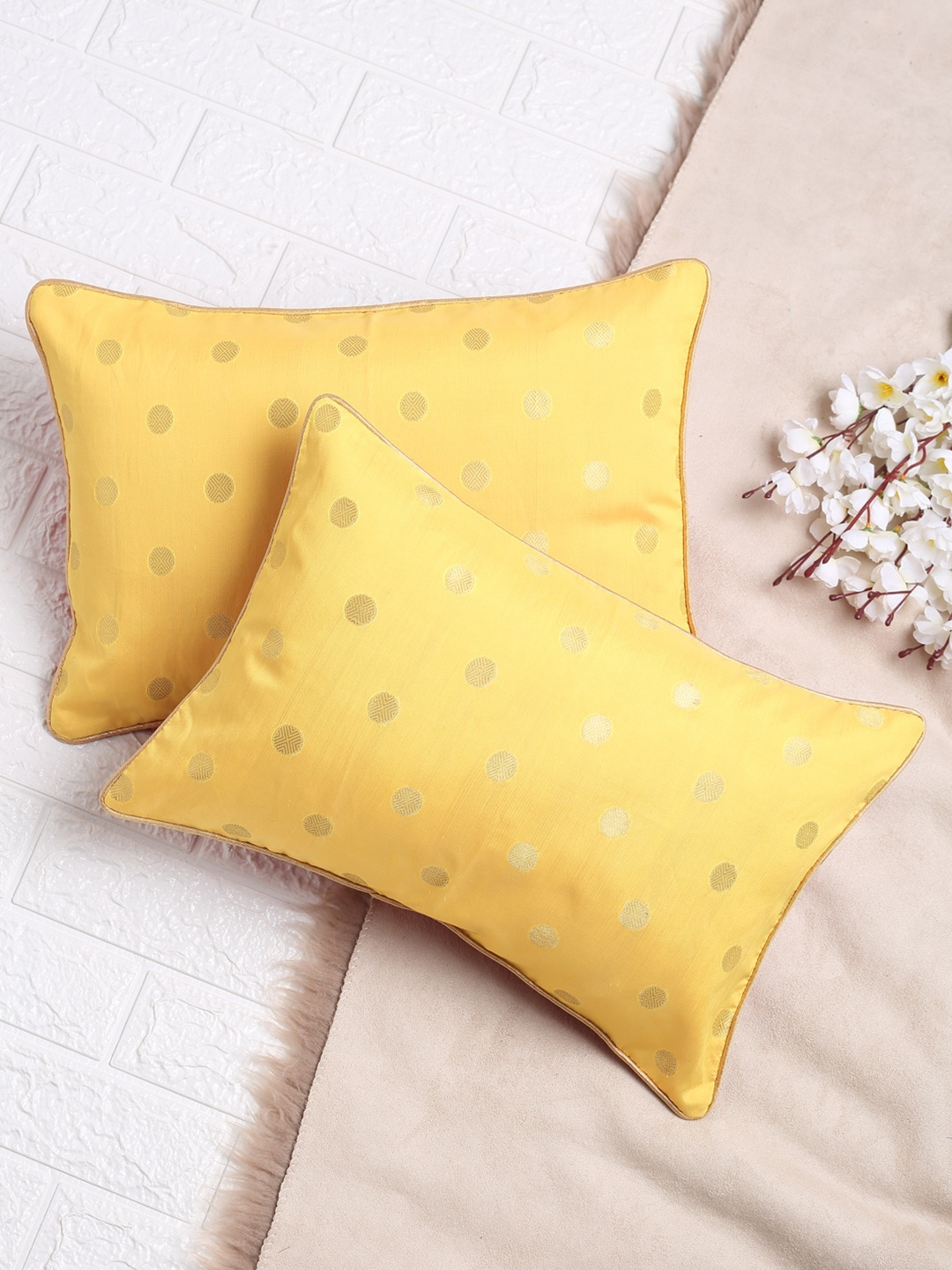 

SAKA DESIGNS Yellow & Red Set of 2 Ethnic Motifs Rectangle Cushion Covers