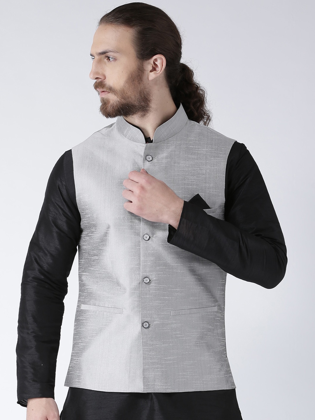 

DEYANN Men Silver-Coloured Solid Nehru Jacket