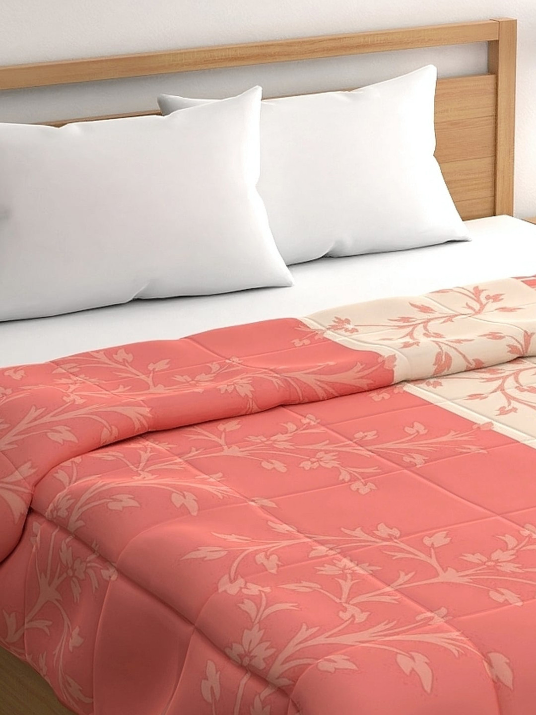 

Home Ecstasy Peach-Coloured & Cream-Coloured Floral AC Room 150 GSM Double Bed Comforter