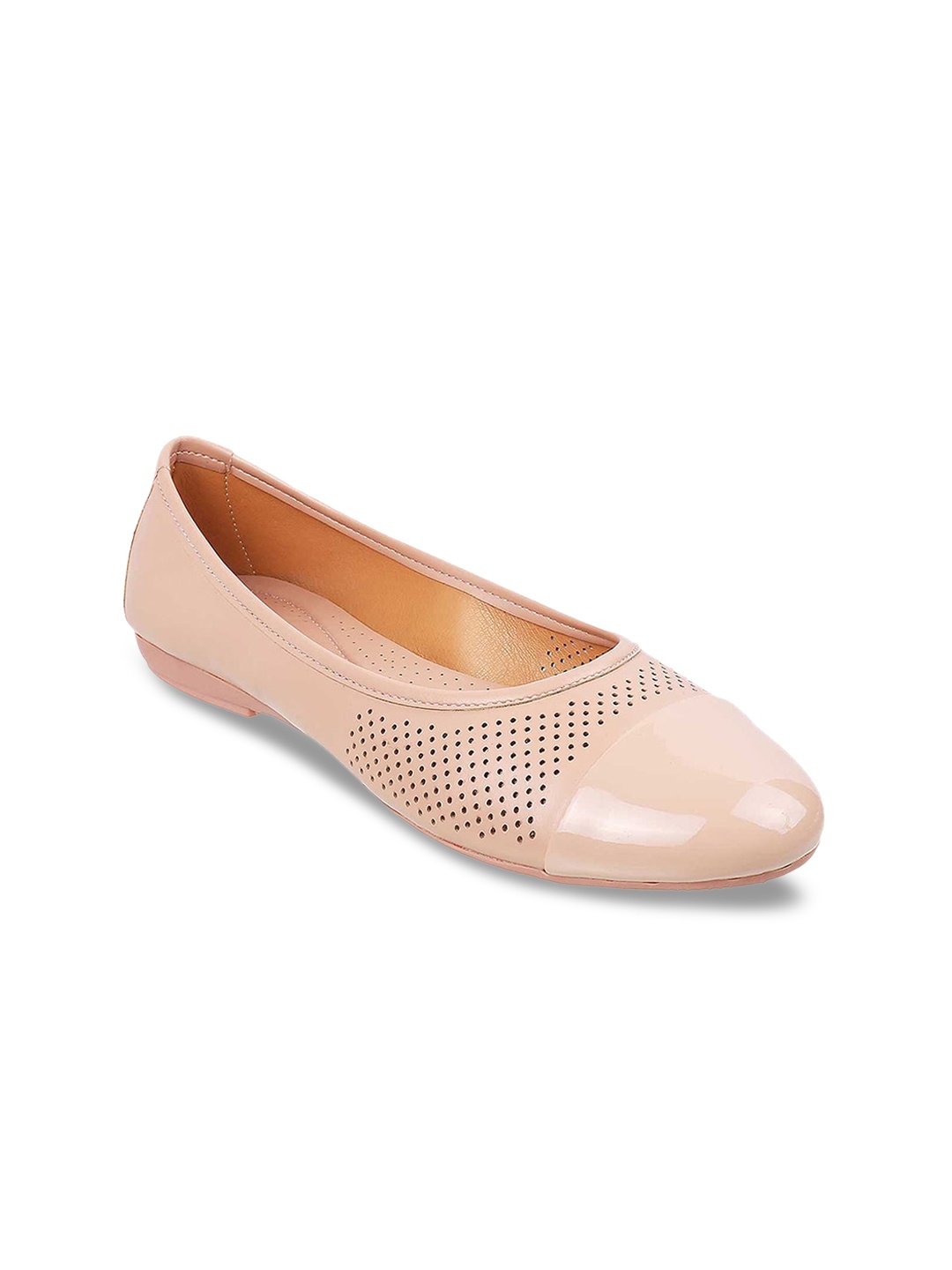 

Metro Women Pink Textured Ballerinas with Laser Cuts Flats