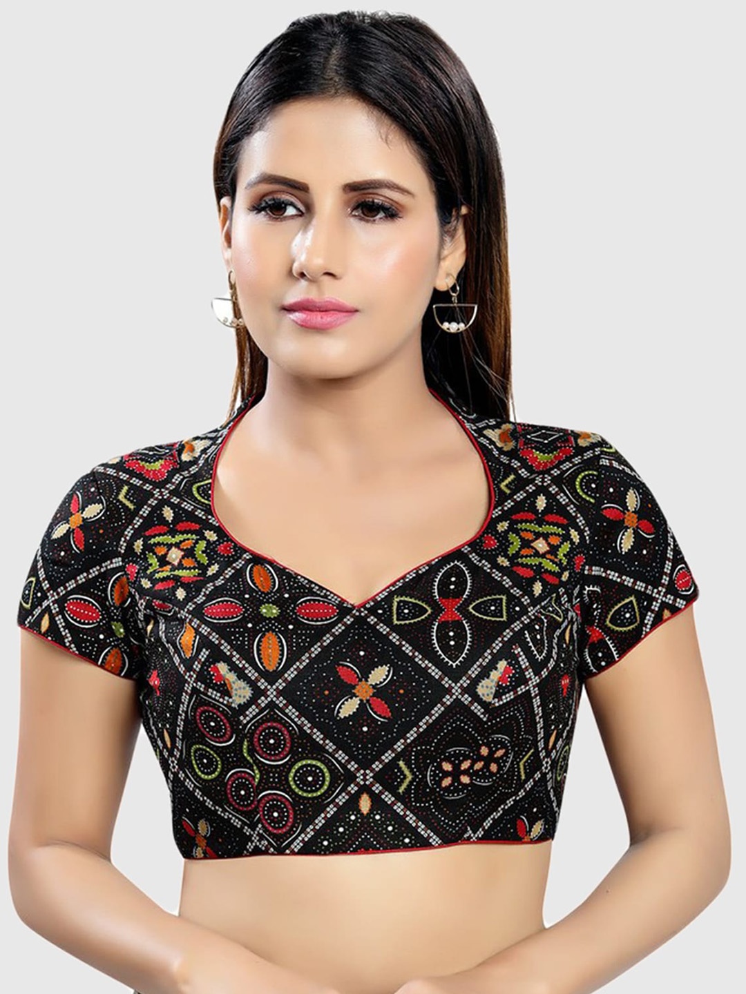 

SALWAR STUDIO Women Black & Red Printed Readymade Saree Blouse