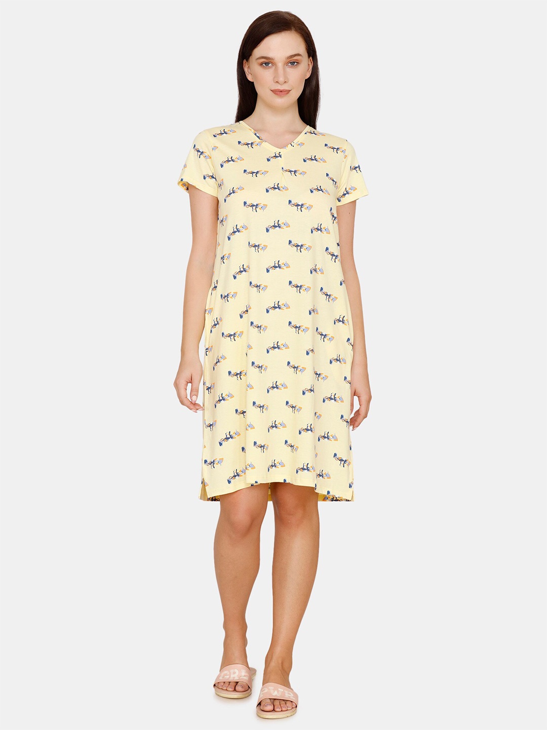 

Zivame Women Yellow Printed Pure Cotton Nightdress