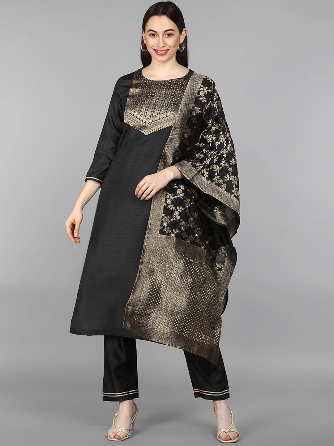 

AHIKA Women Black Ethnic Motifs Yoke Design Kurta with Trousers & With Dupatta