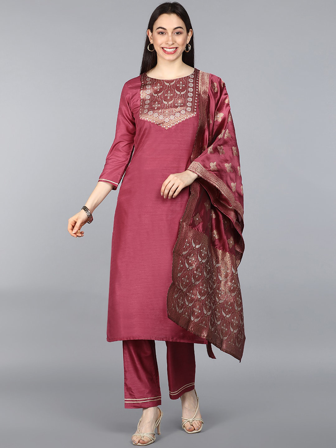 

AHIKA Women Burgundy Ethnic Motifs Yoke Design Kurta with Trousers & Dupatta