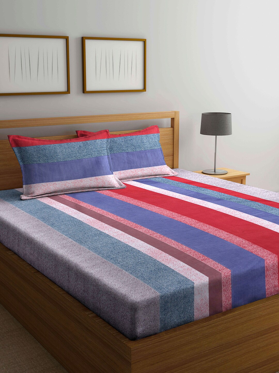 

Arrabi Blue & Red Striped 300 TC 1 Super King Bedsheet with 2 Pillow Covers