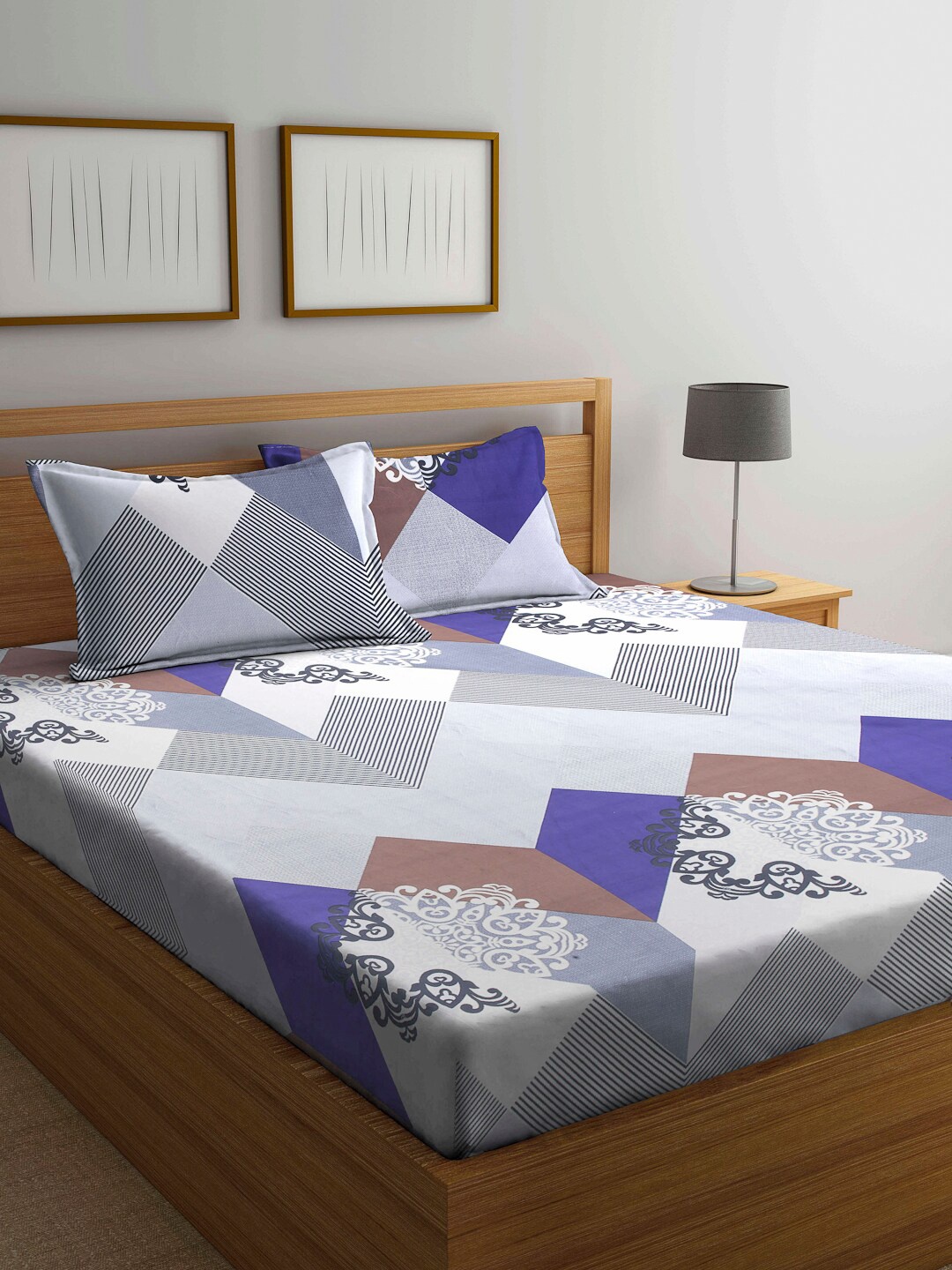 

Arrabi Grey & Blue Graphic 300 TC 1 King Bedsheet with 2 Pillow Covers