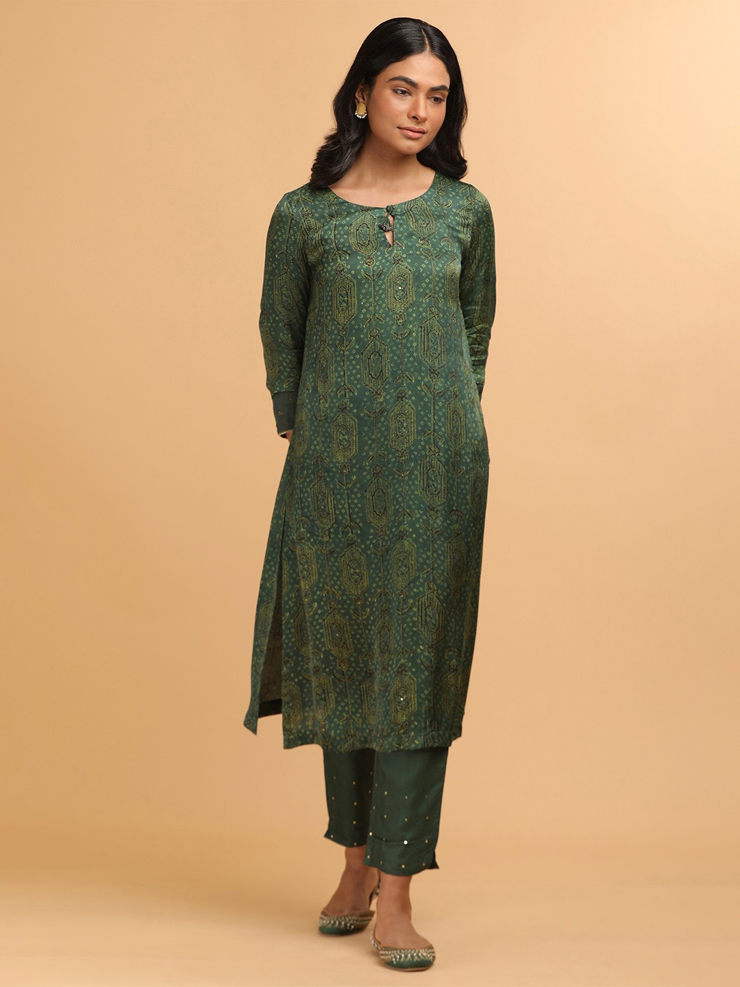 

W The Folksong Collection - Women Green Ajrakh Print Kurta In Modal Satin