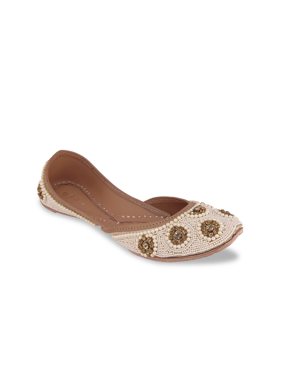 

Fulkari Women Beige Embellished Leather Ethnic Mojaris Flats