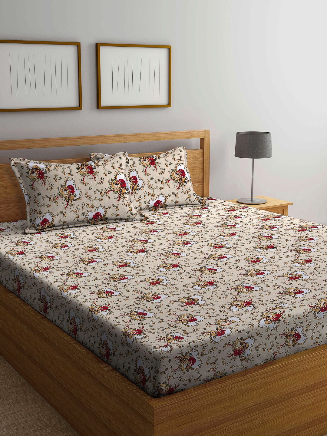 

KLOTTHE Beige & Red Floral 210 TC Queen Bedsheet with 2 Pillow Covers