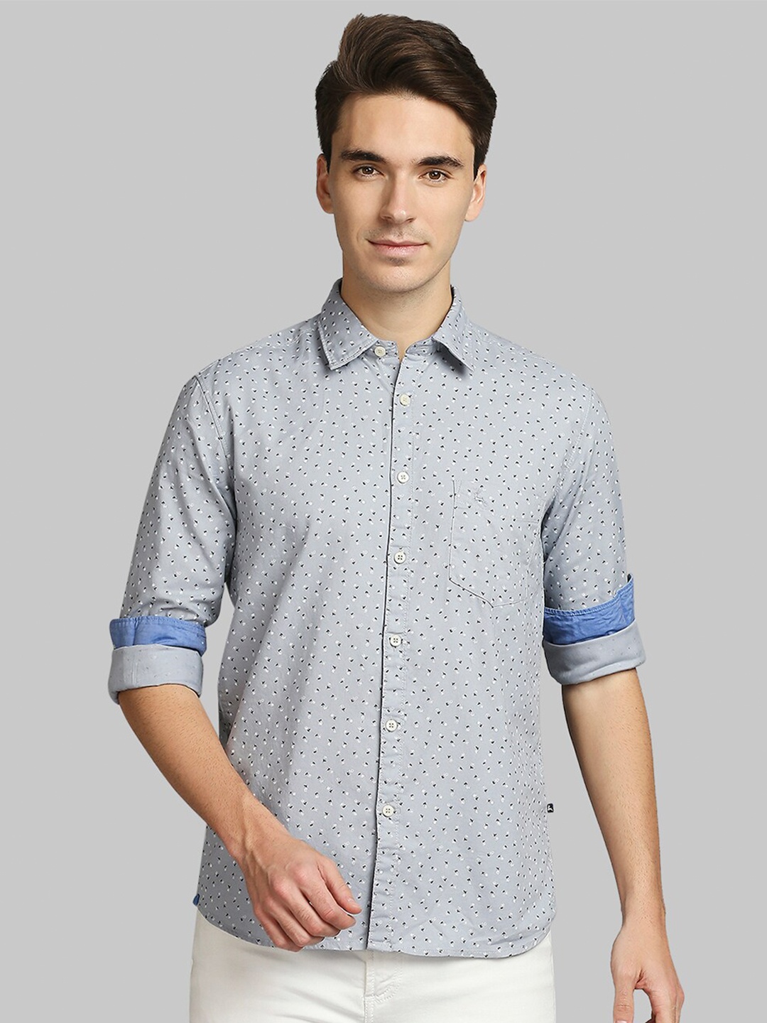 

Parx Men Grey Slim Fit Floral Printed Cotton Casual Shirt