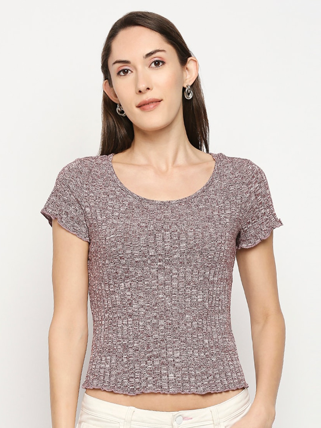 

LYKKEIN Women Pink Slim Fit Crop T-shirt