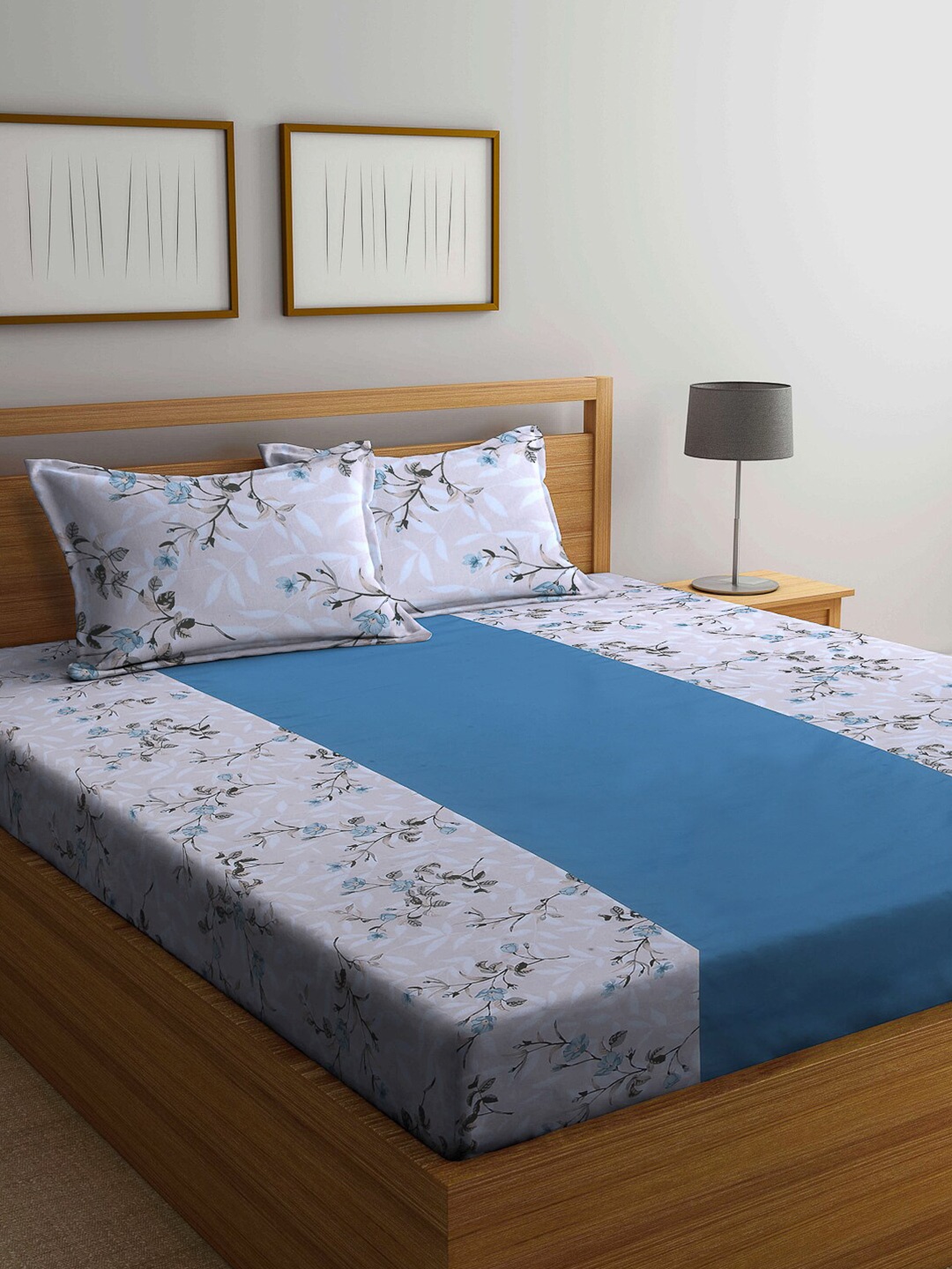 

KLOTTHE Blue & Peach-Coloured Floral 210 TC Queen Bedsheet with 2 Pillow Covers