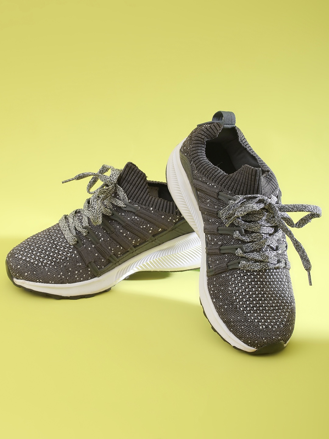 

IMPAKTO Men Grey Mesh Running Non-Marking Shoes