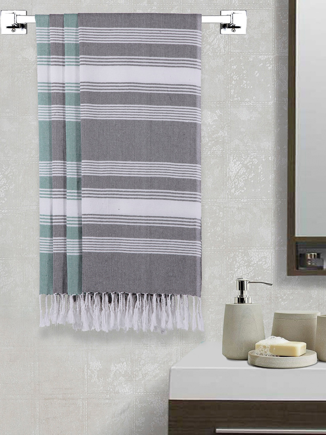 

Arrabi Set Of 4 Striped 210 GSM Cotton Bath Towels, White