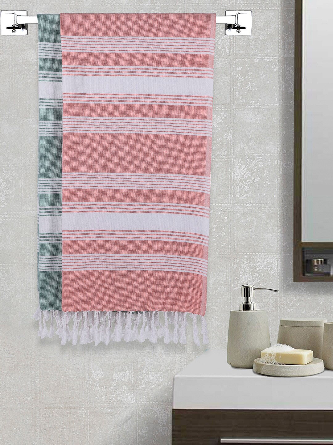 

Arrabi Set Of 2 Striped 210 GSM Cotton Bath Towels, White