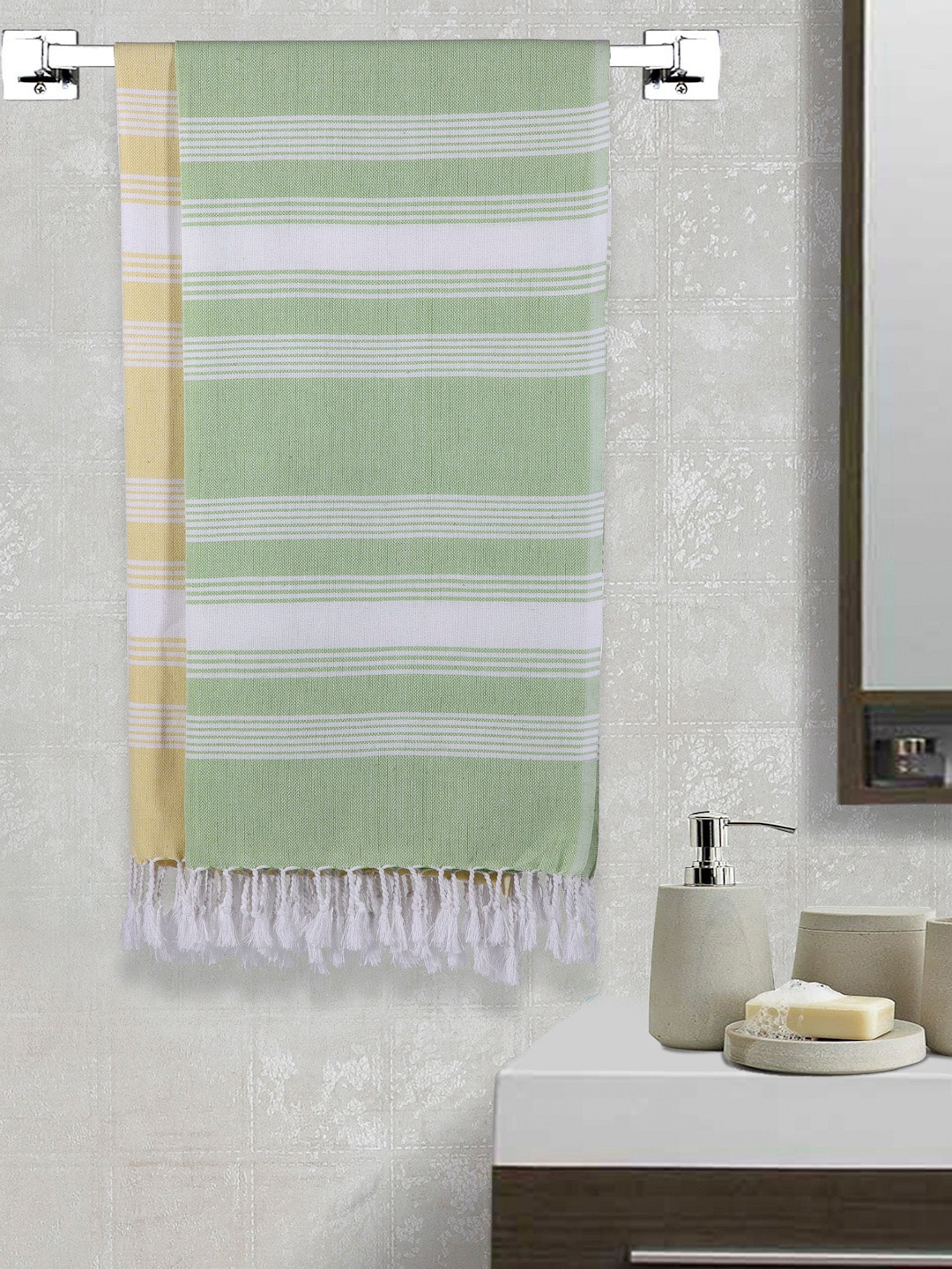 

Arrabi Set Of 2 White & Yellow Striped 210 GSM Cotton Bath Towels