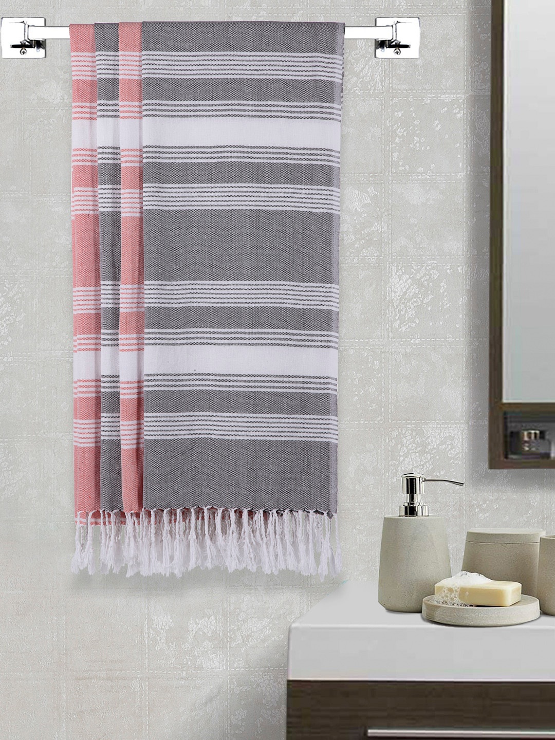 

Arrabi Set Of 4 Striped 210 GSM Pure Cotton Bath Towels, Grey