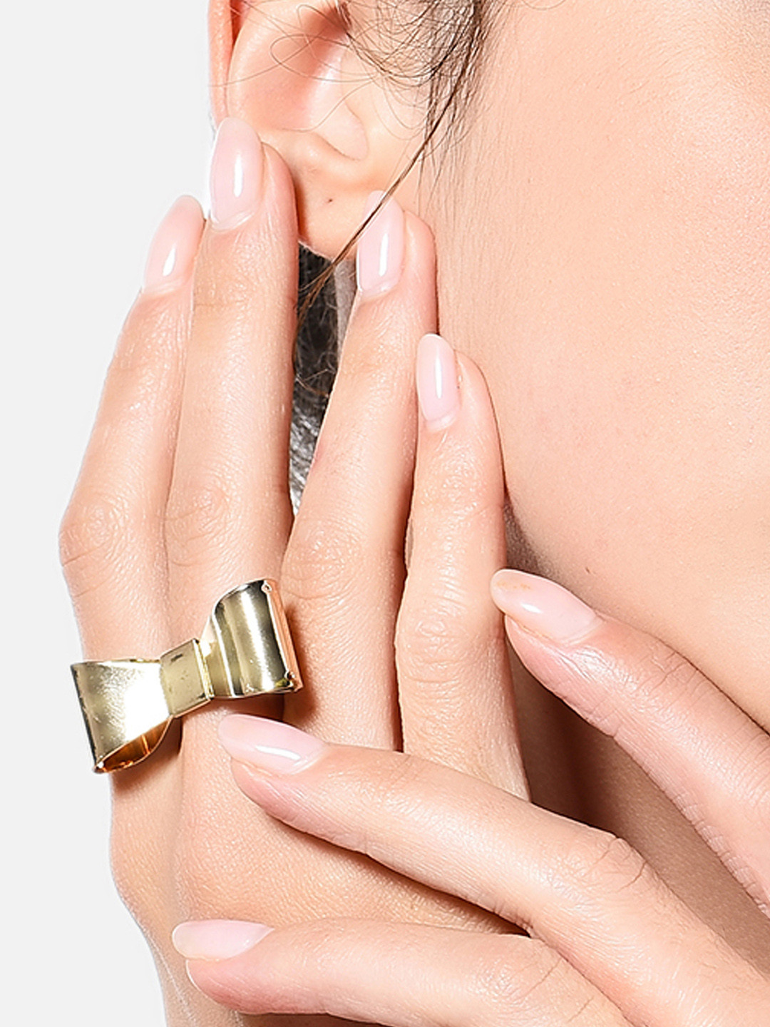 

AMI Gold-Plated Adjustable Finger Ring