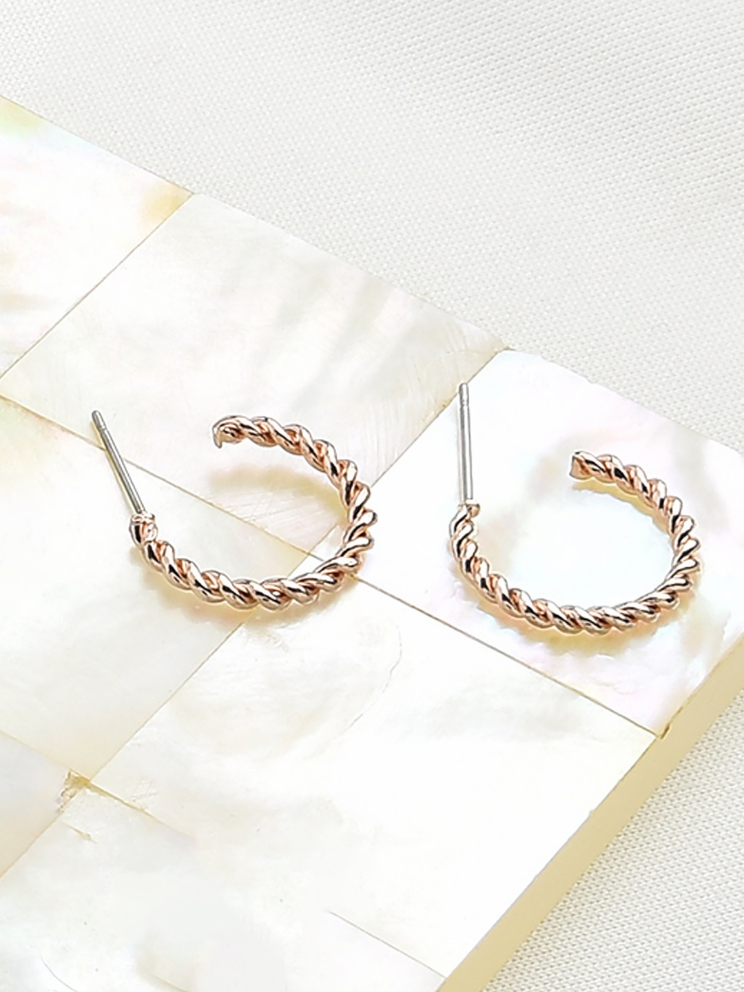 

AMI Women Rose Gold-Toned Contemporary Handcrafted Hoop Earrings