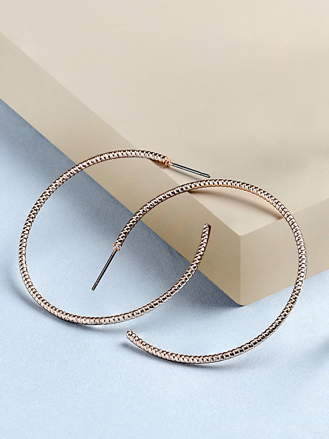 

AMI Women Rose Gold-Toned Contemporary Handcrafted Hoop Earrings