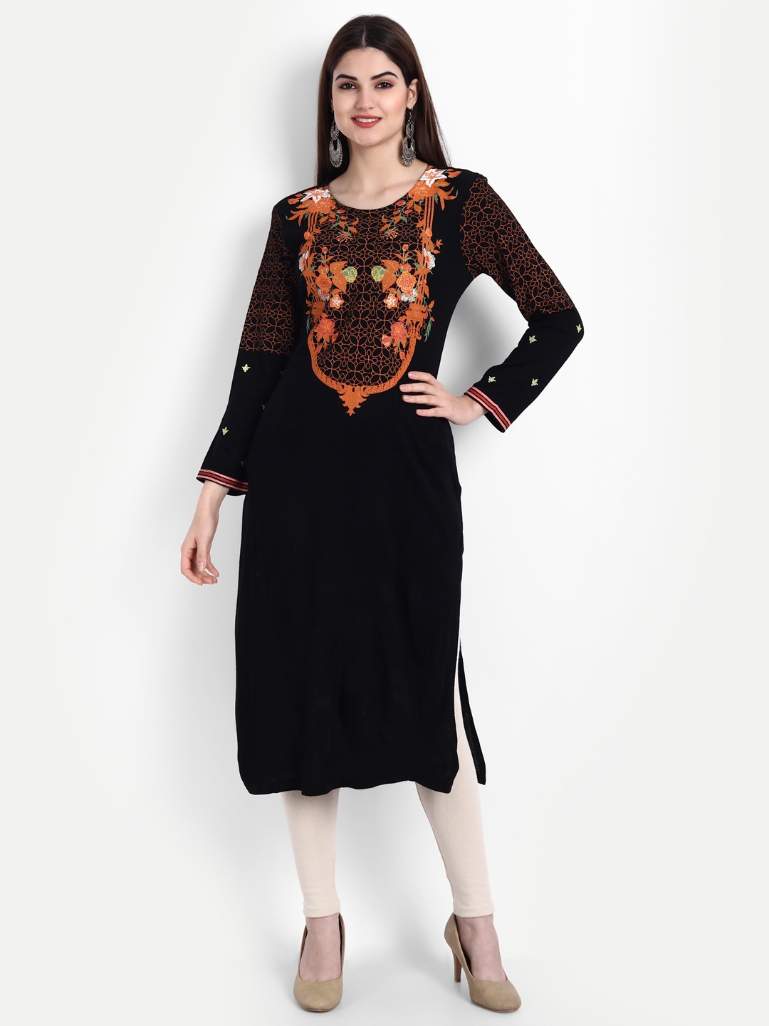 

SUTI Women Black Floral Embroidered Flared Sleeves Thread Work Kurta