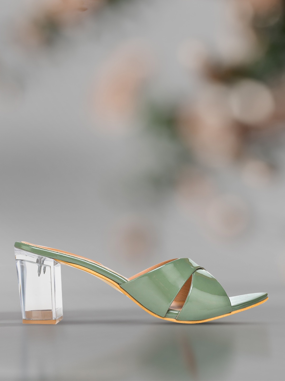 

LONDON STEPS Green Block Sandals