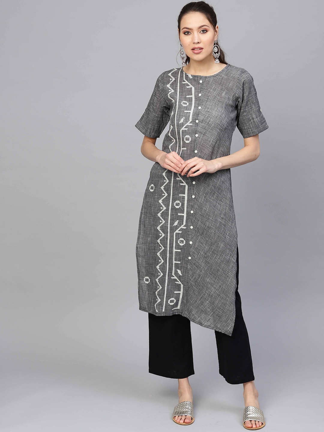 

Indo Era Women Black Geometric Embroidered Straight cotton Kurta