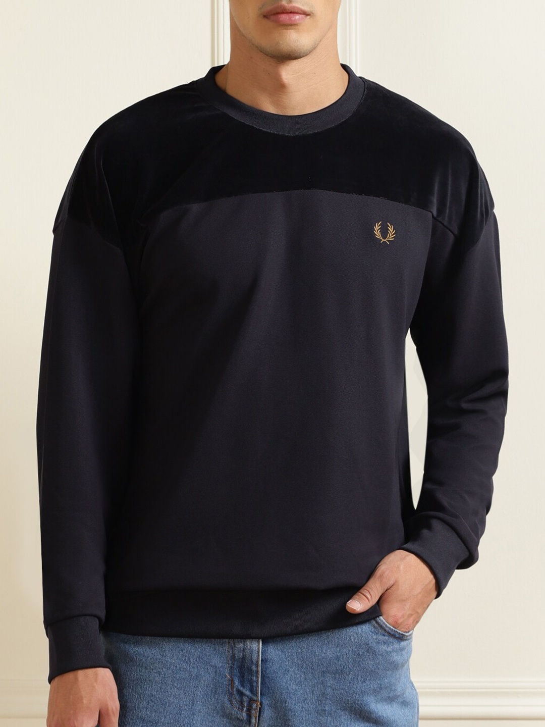 

Fred Perry Men Navy Blue & Black Colourblocked Sweatshirt