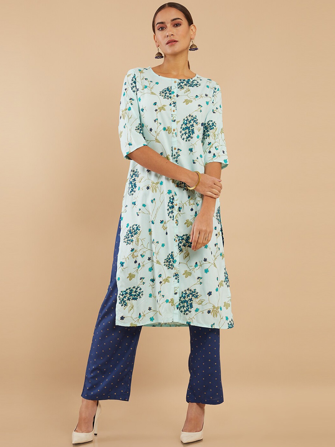 

Soch Women Blue Floral Printed Kurta with Trousers