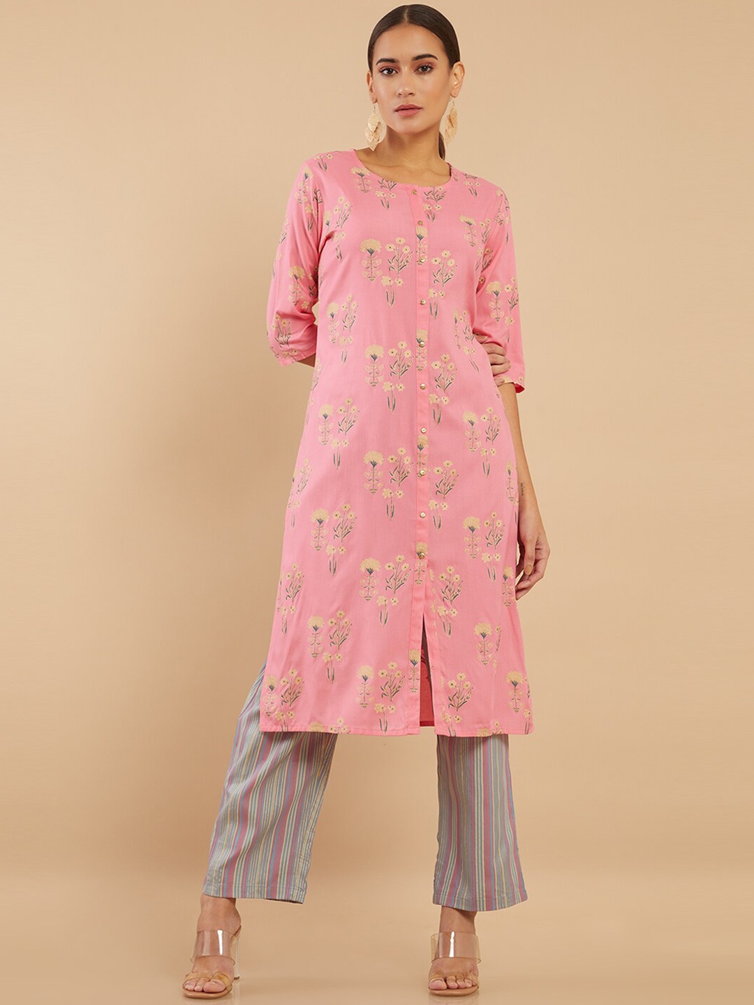 

Soch Women Peach-Coloured Floral Printed Kurta with Trousers