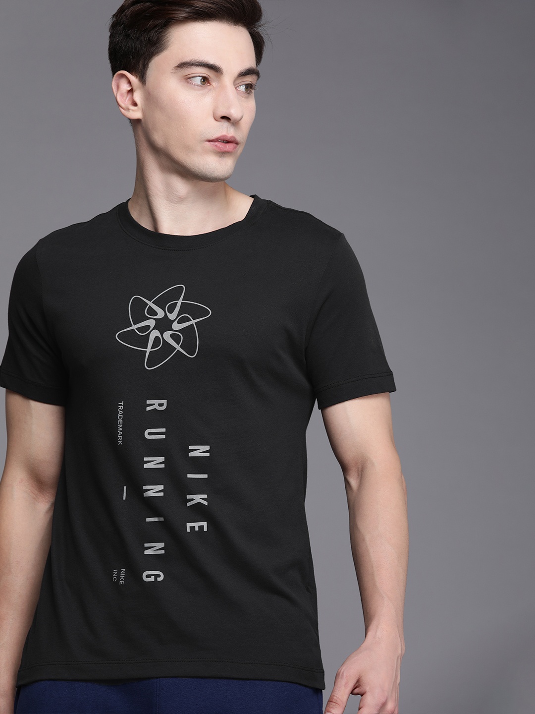 

Nike Men Black & Grey Brand Logo Printed Running T-shirt