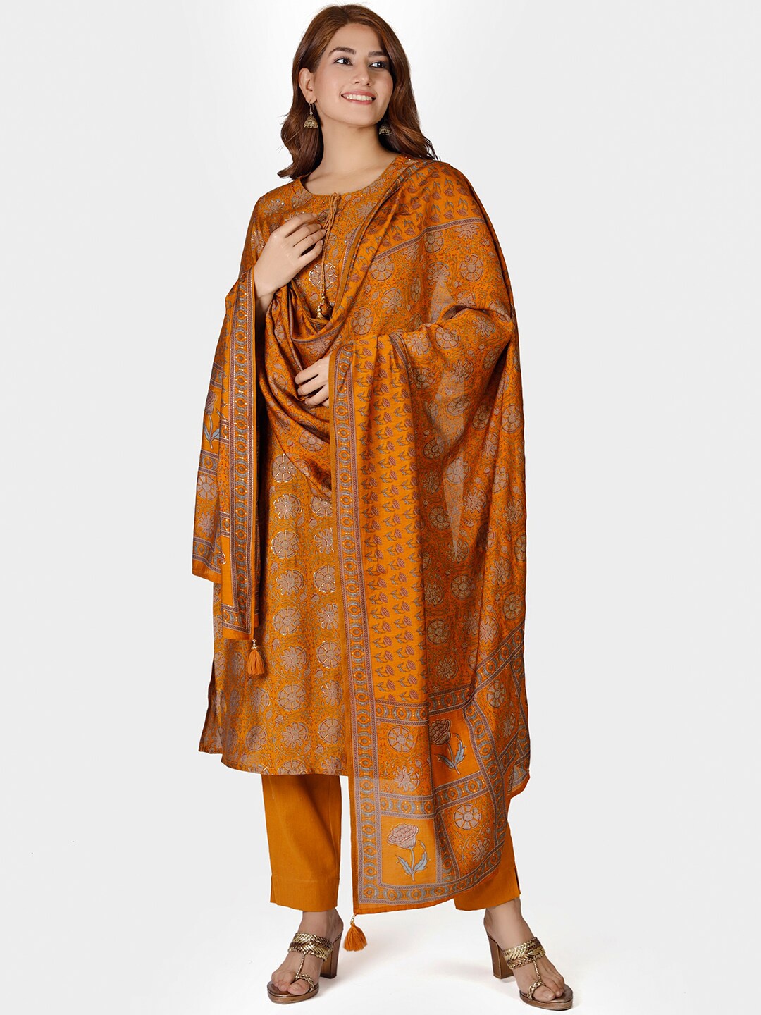 

Do Dhaage Women Mustard Yellow Ethnic Motifs Printed Kurta with Trousers & Dupatta