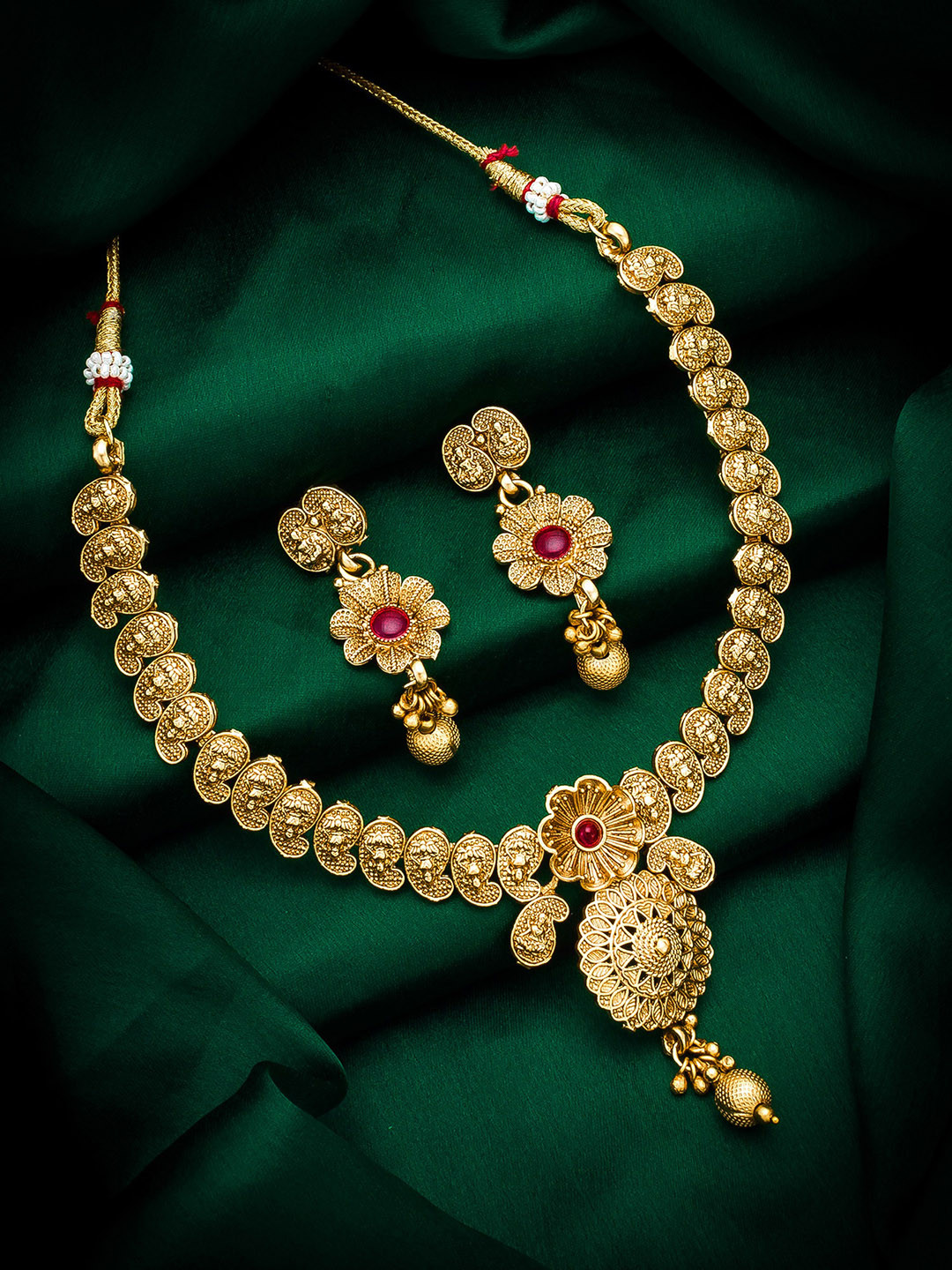 

aadita Gold-Plated Pink & Green Ruby-Studded & Beaded Jewellery Set