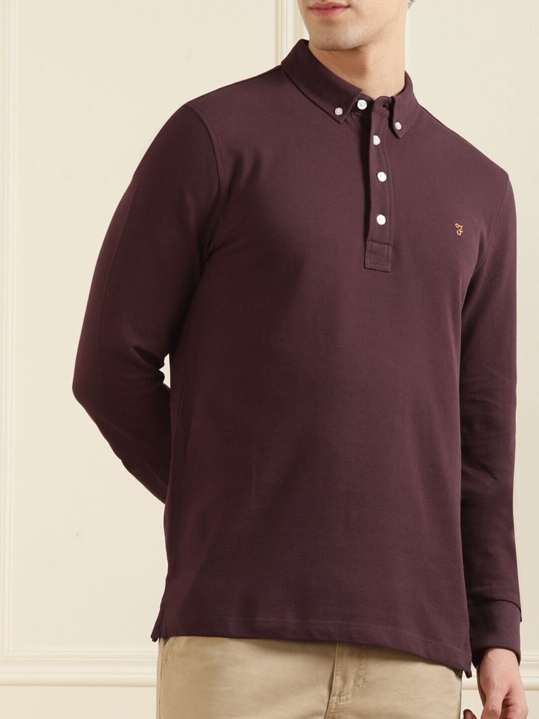 

Farah Men Burgundy Solid Polo Collar T-shirt