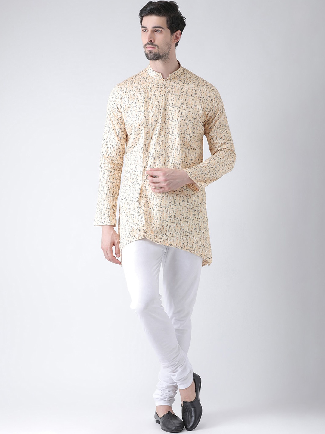 

DEYANN Men Yellow Ethnic Motifs Printed Kurta with Churidar