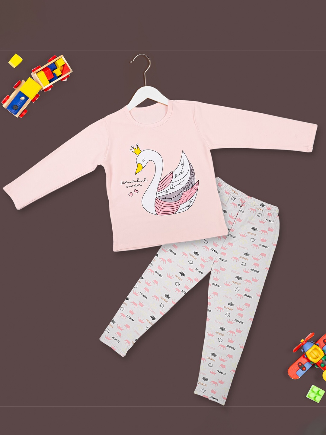 

Baby Moo Girls Pink & White Printed Pure Cotton T-shirt with Pyjamas