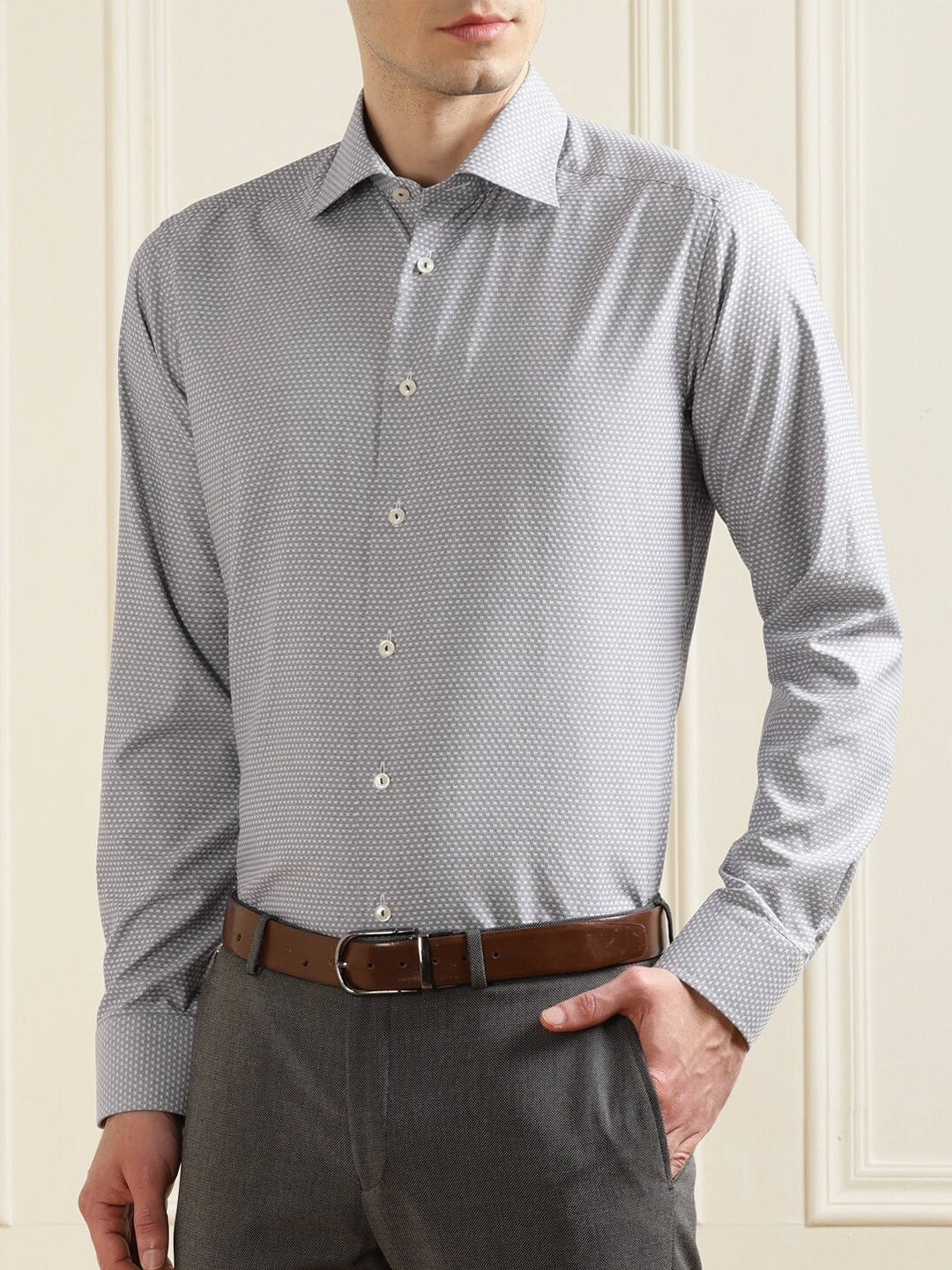 

Eton Men Navy Blue & White Checked Pure Cotton Formal Shirt