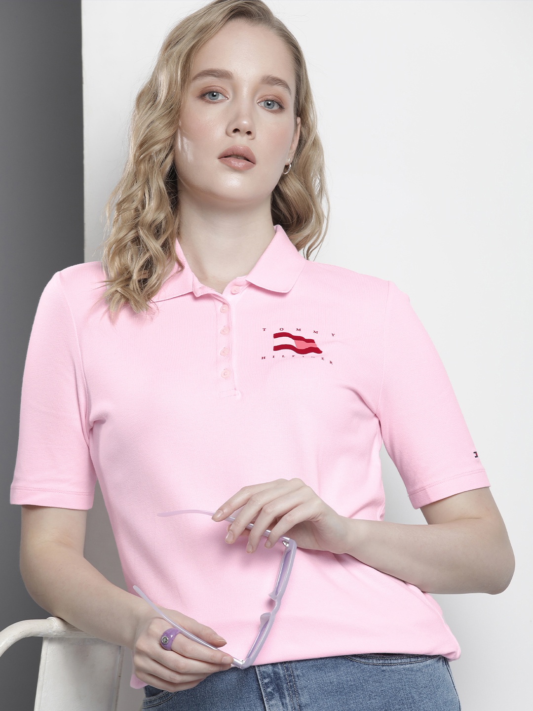 

Tommy Hilfiger Brand Logo Printed Polo Collar Applique T-shirt, Pink