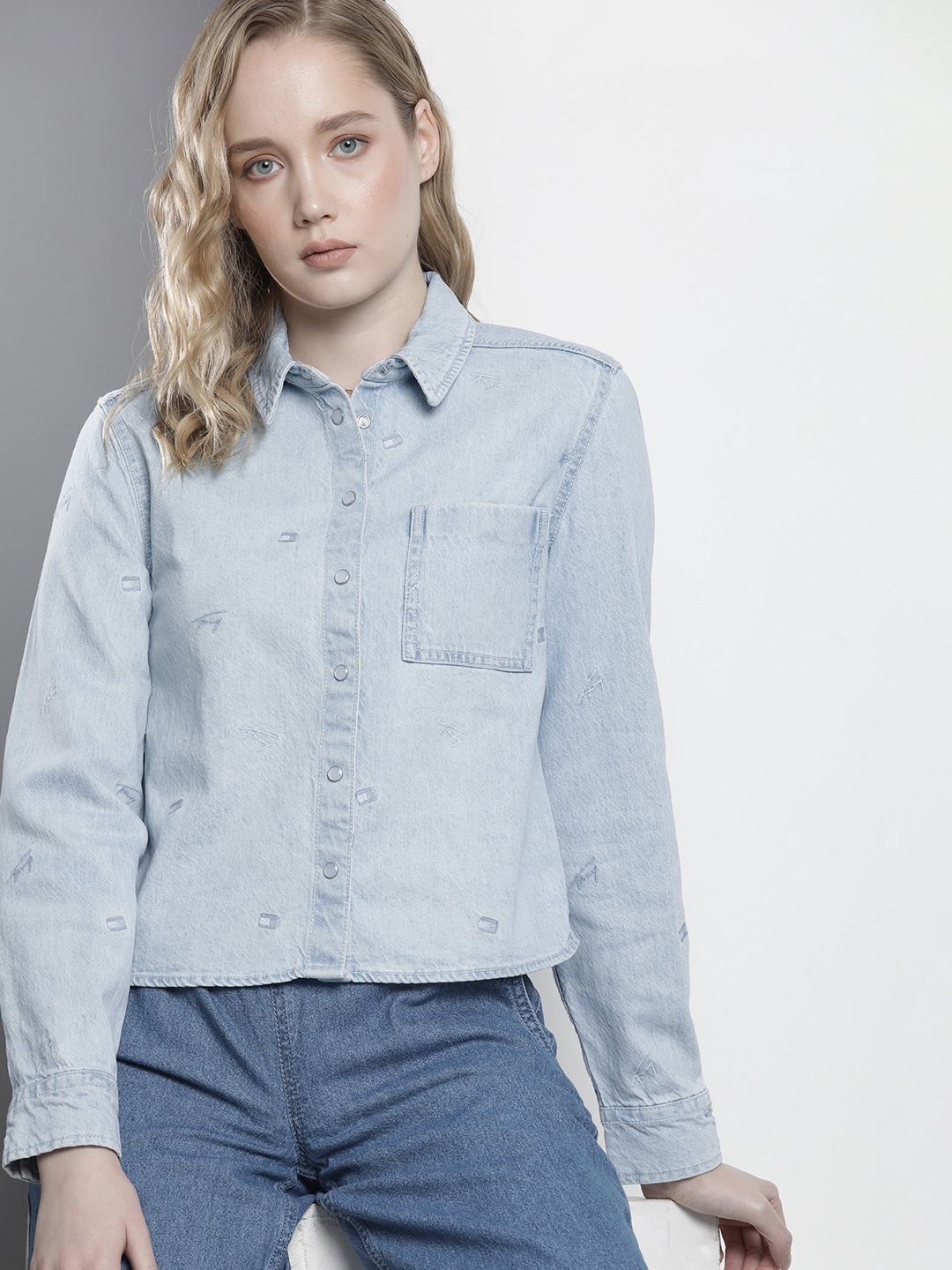 

Tommy Hilfiger Faded Denim Organic Cotton Crop Casual Shirt, Blue