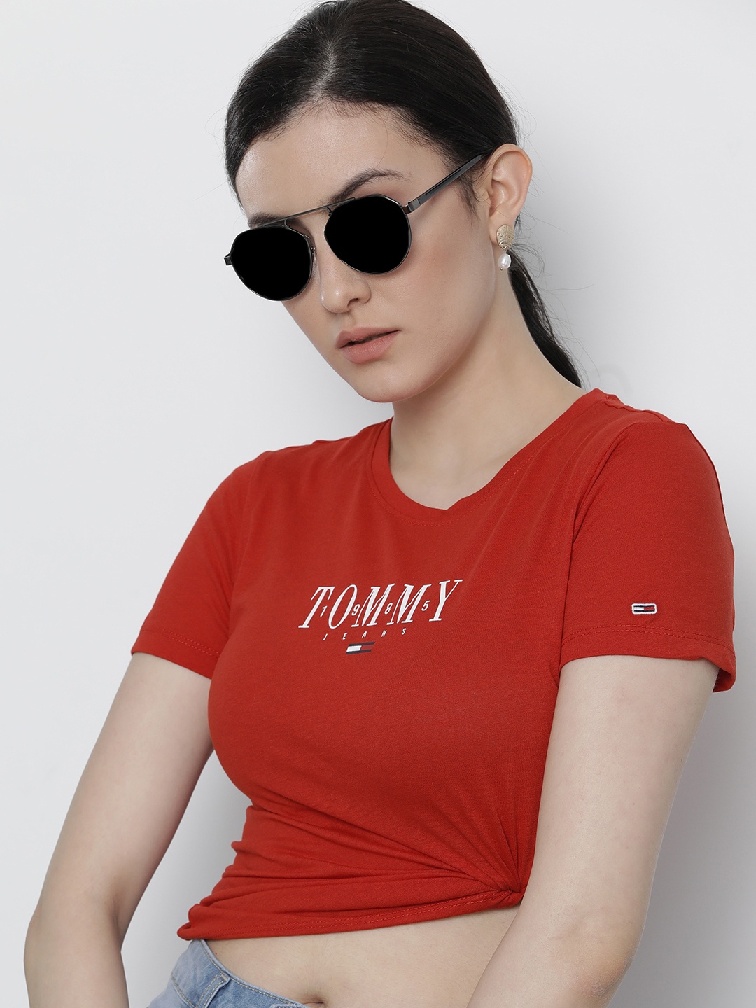 

Tommy Hilfiger Women Red Brand Logo Printed Slim Fit T-shirt
