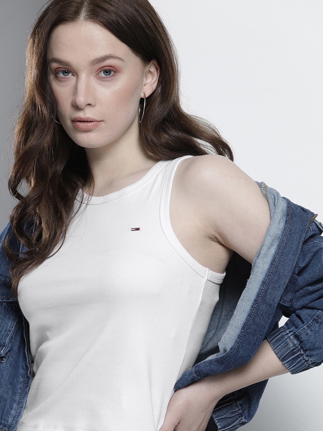 

Tommy Hilfiger Women White Solid Sleeveless Racerback Slim Fit T-shirt