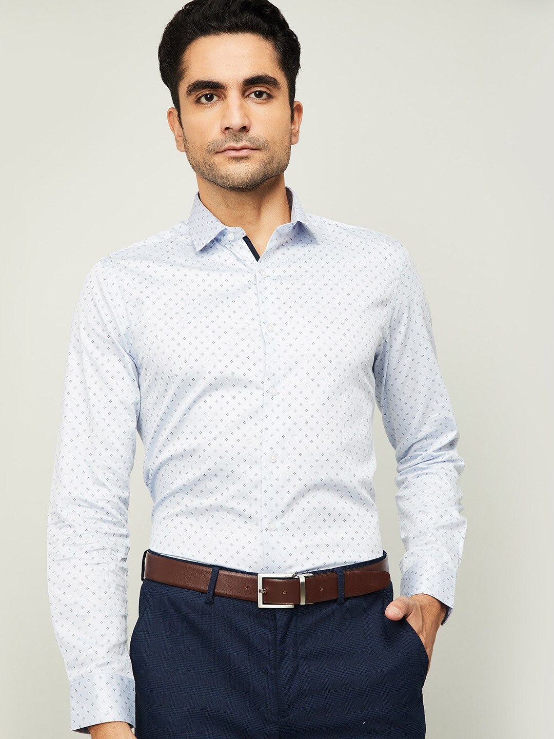 

CODE by Lifestyle Men Blue Slim Fit Printed Formal Shirt