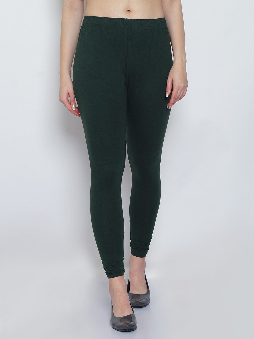 

GRACIT Women Green Solid Churidar Length Leggings