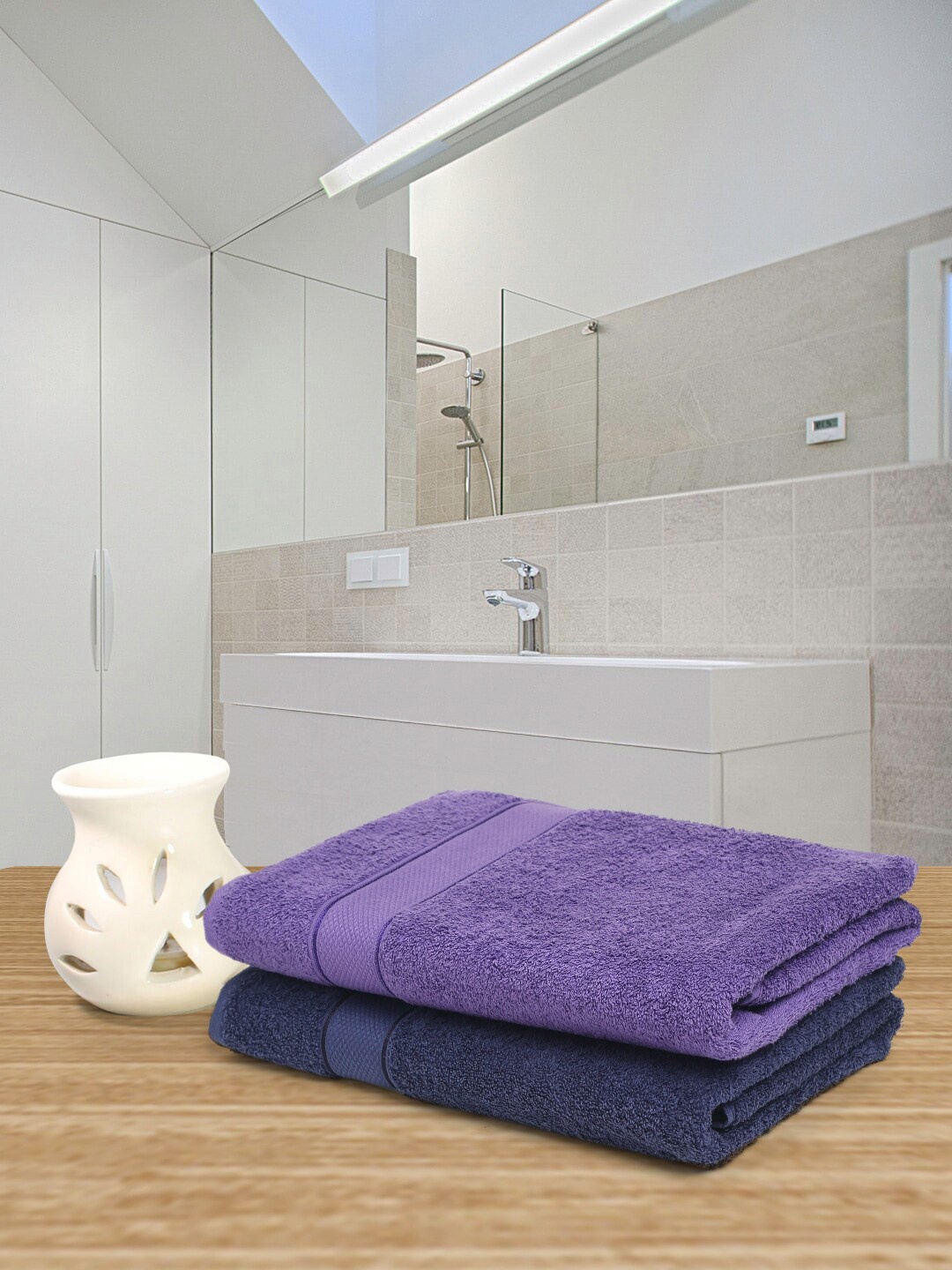 

Creeva Violet & Navy Blue 2 Pc Solid 525 GSM Bath Towel Set